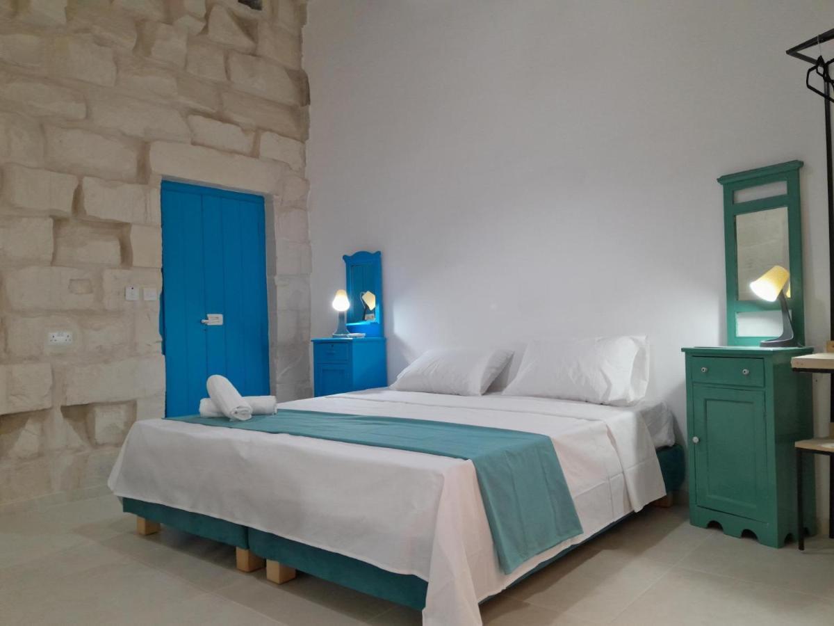 Limestone Suites Sliema Buitenkant foto