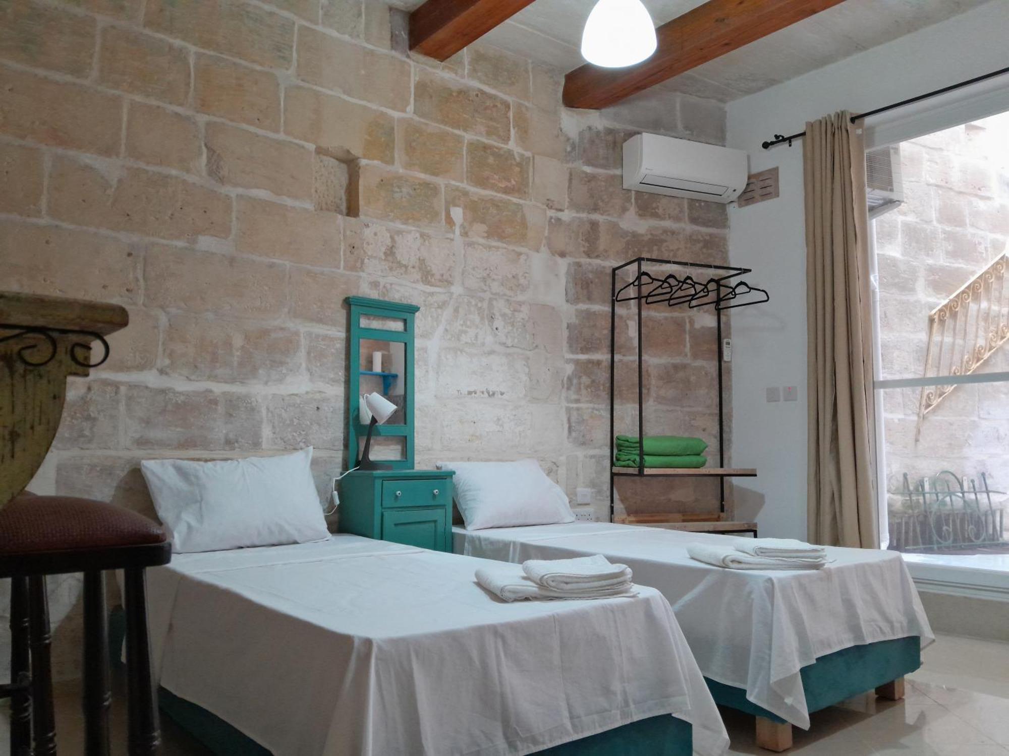 Limestone Suites Sliema Buitenkant foto
