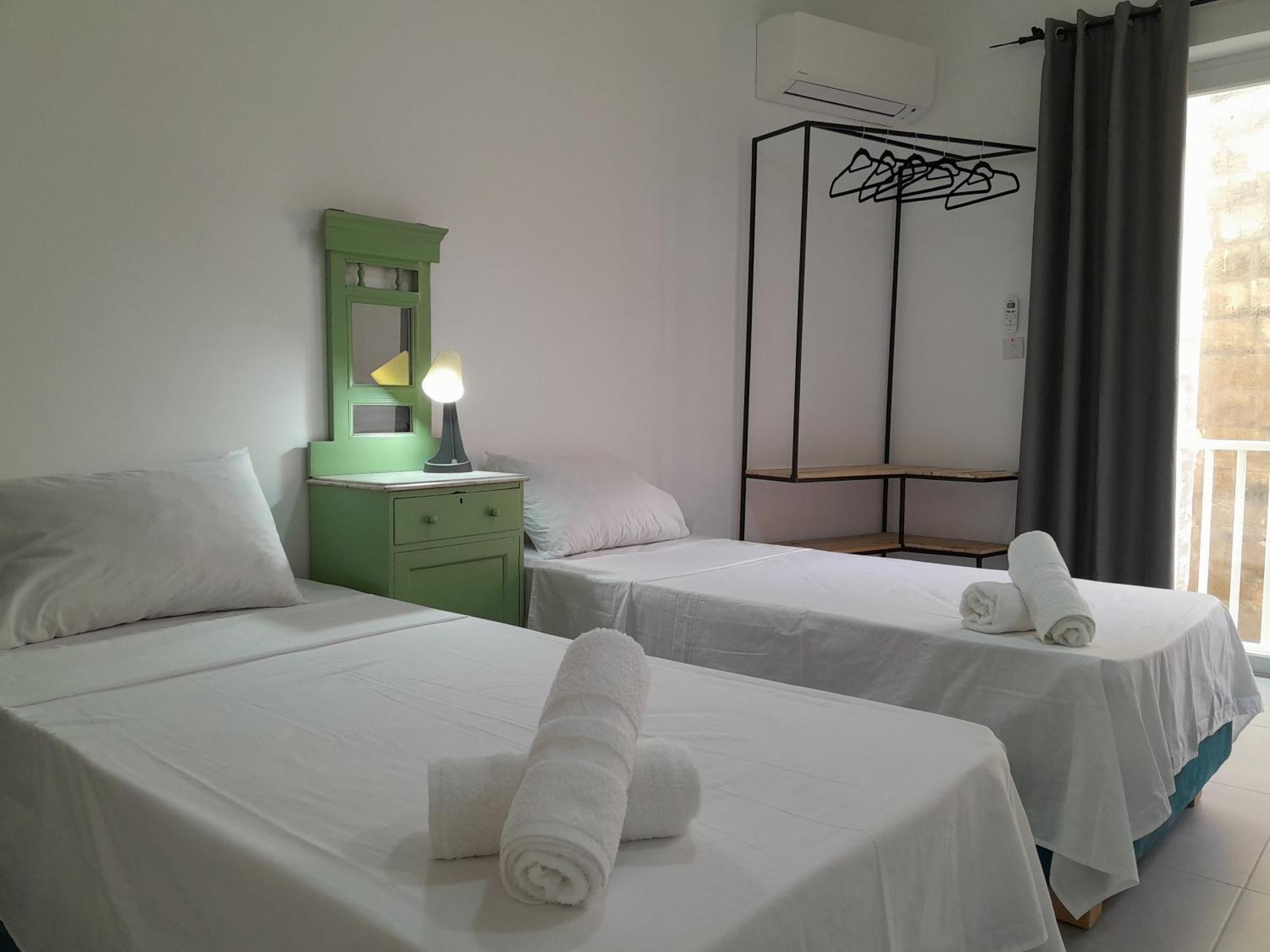 Limestone Suites Sliema Buitenkant foto