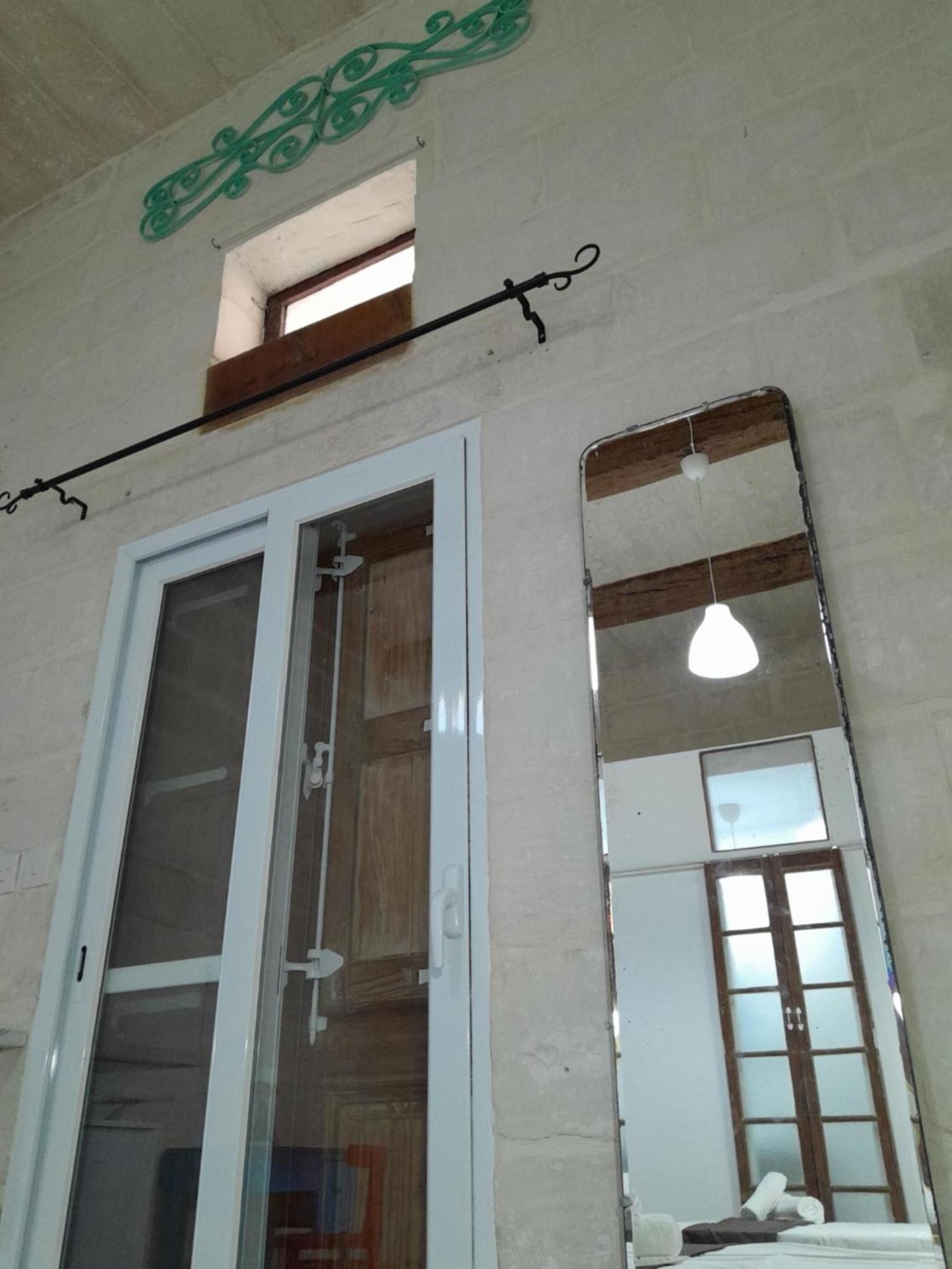 Limestone Suites Sliema Buitenkant foto
